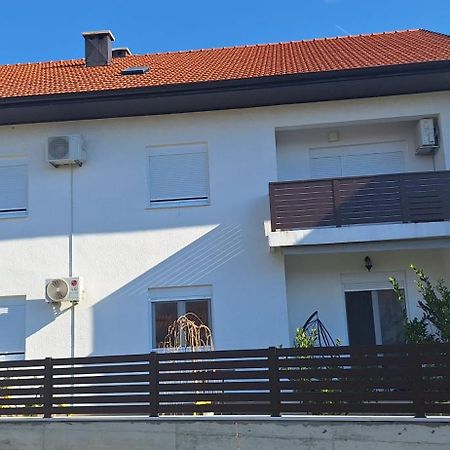 Guesthouse Buco Τρέμπινιε Εξωτερικό φωτογραφία