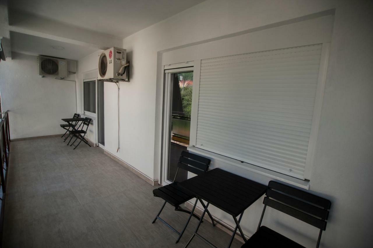 Guesthouse Buco Τρέμπινιε Εξωτερικό φωτογραφία